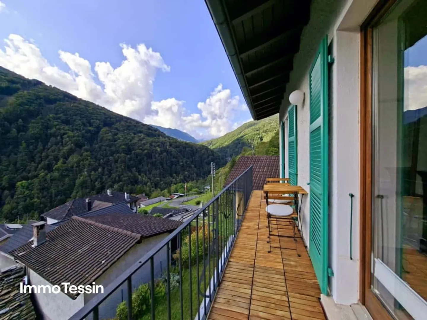 Beautiful charming and authentic Ticino house in Centovalli completely renovated with the utmost care - Photo 4 of 13