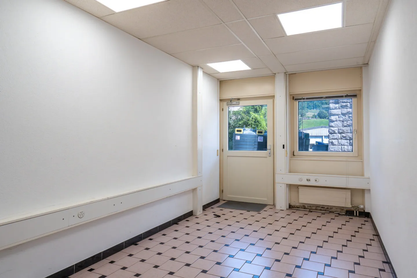 I tuoi futuri locali a Pully! - Foto 11 di 12