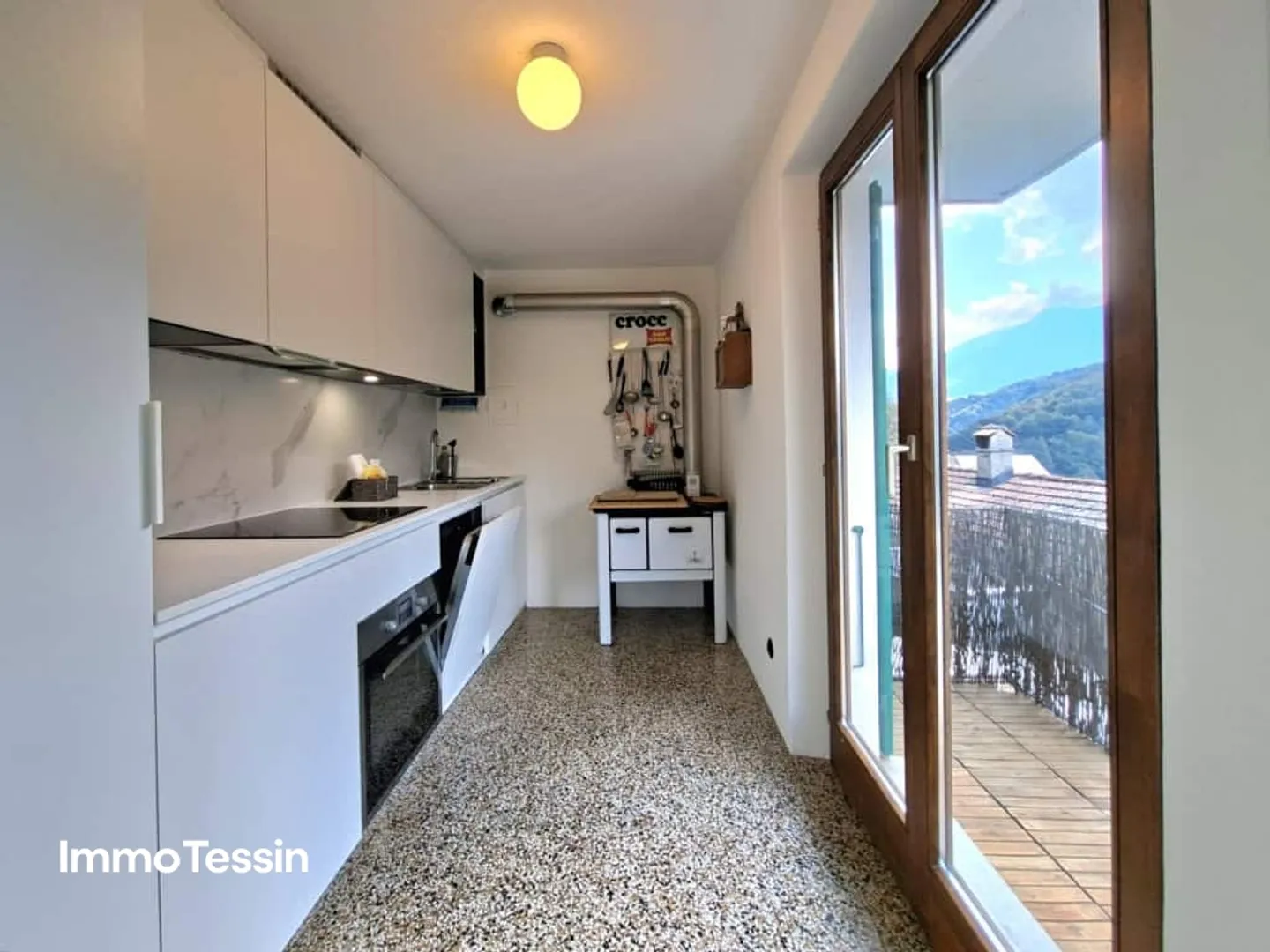 Beautiful charming and authentic Ticino house in Centovalli completely renovated with the utmost care - Photo 8 of 13