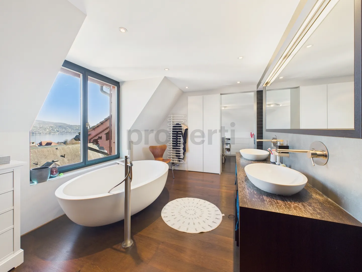 Villa Charmante avec Vue sur le Lac - Photo 9 sur 10