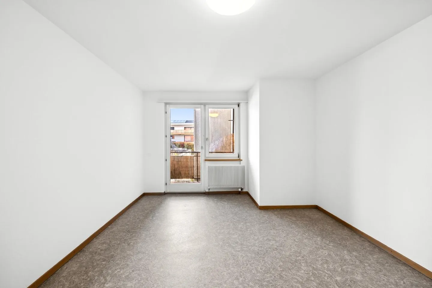 Charming 3-Room Apartment - Photo 8 of 10