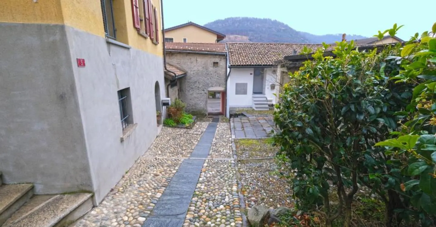 Fascinating core house in Taverne, renovated with charm - Photo 7 of 13