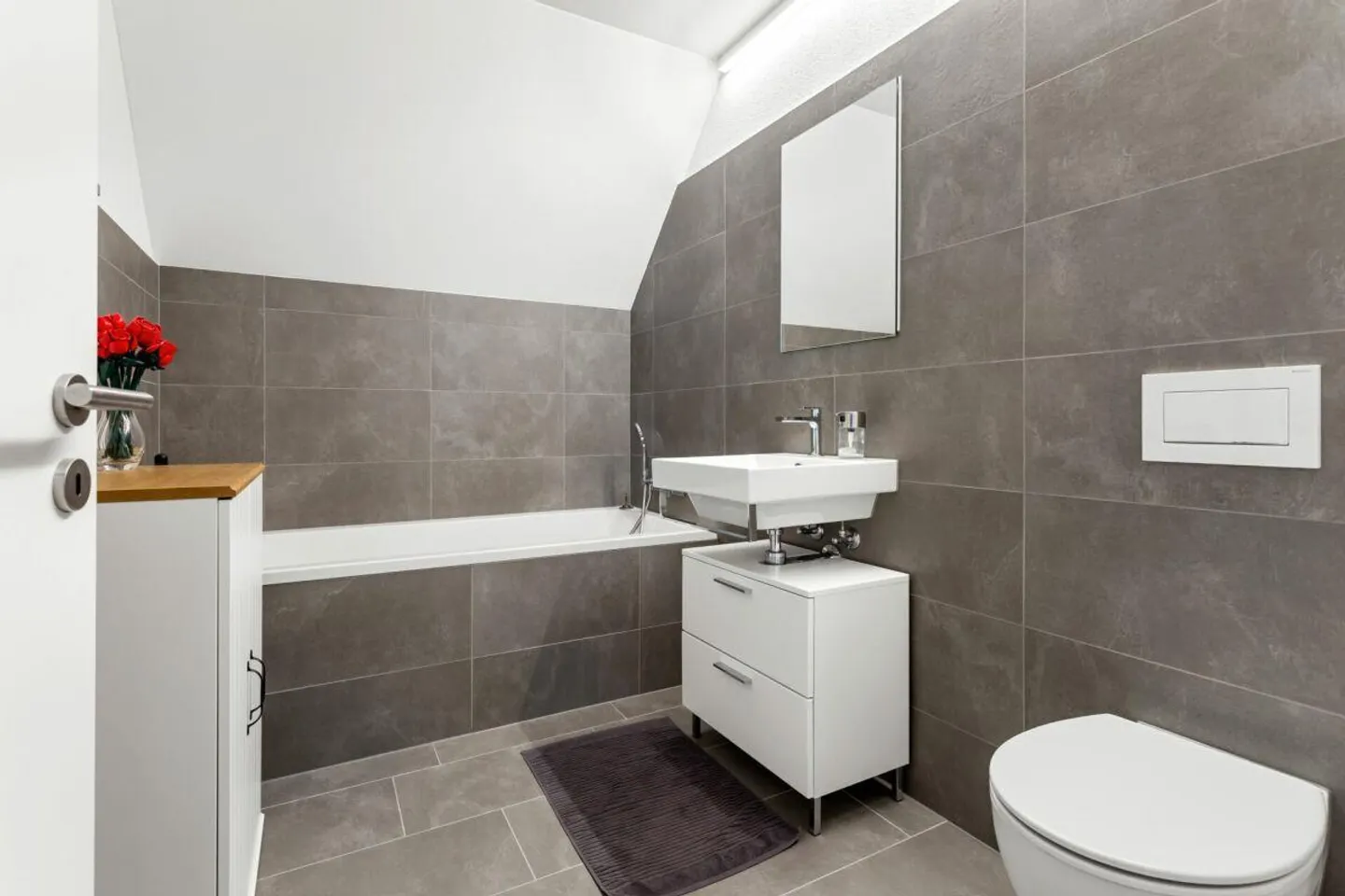 Vivre avec charme - nouvel appartement sous les toits de 4,5 pièces - Photo 4 sur 13