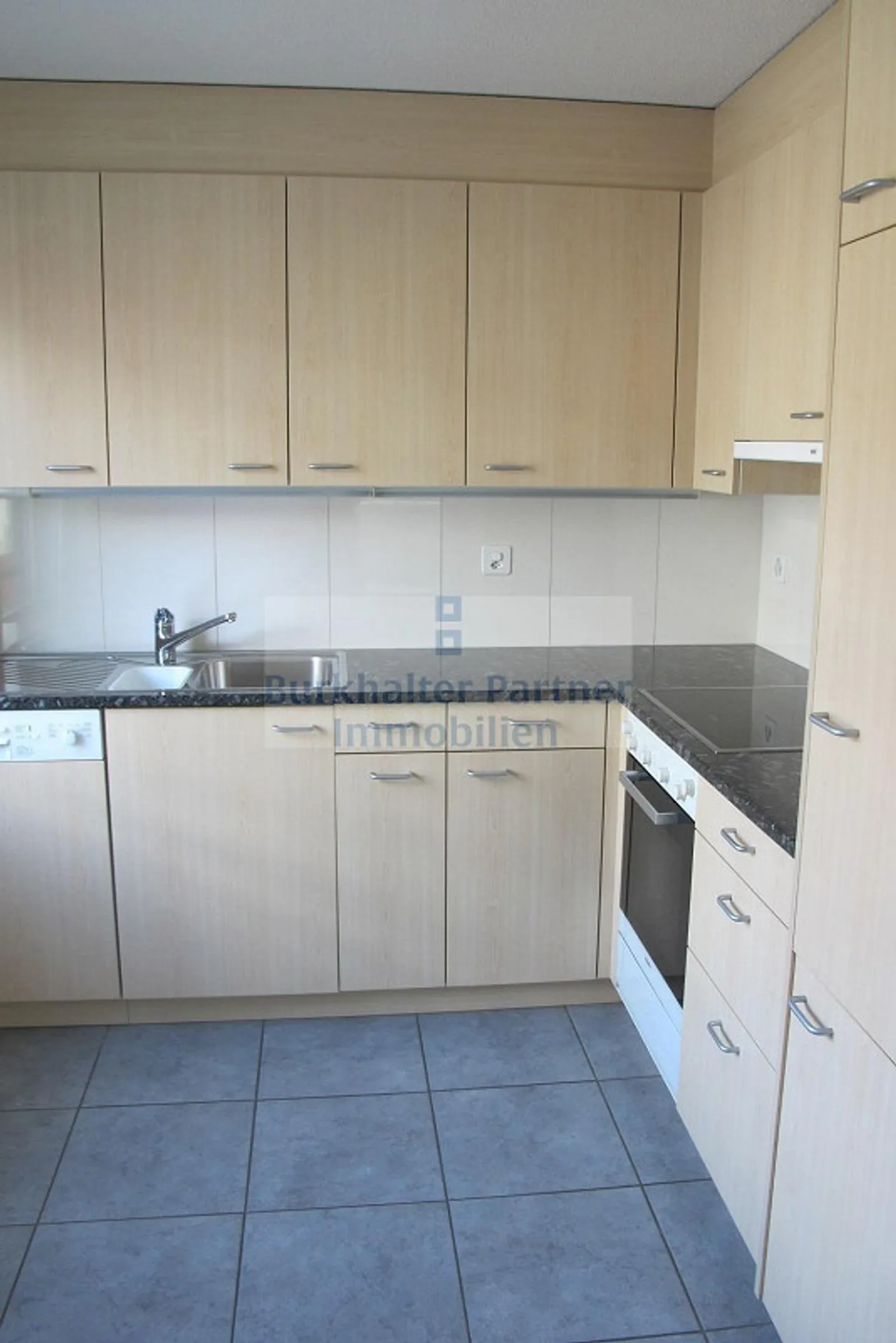 Helle 4-Zimmerwohnung in Hinterkappelen - Foto 2 von 6