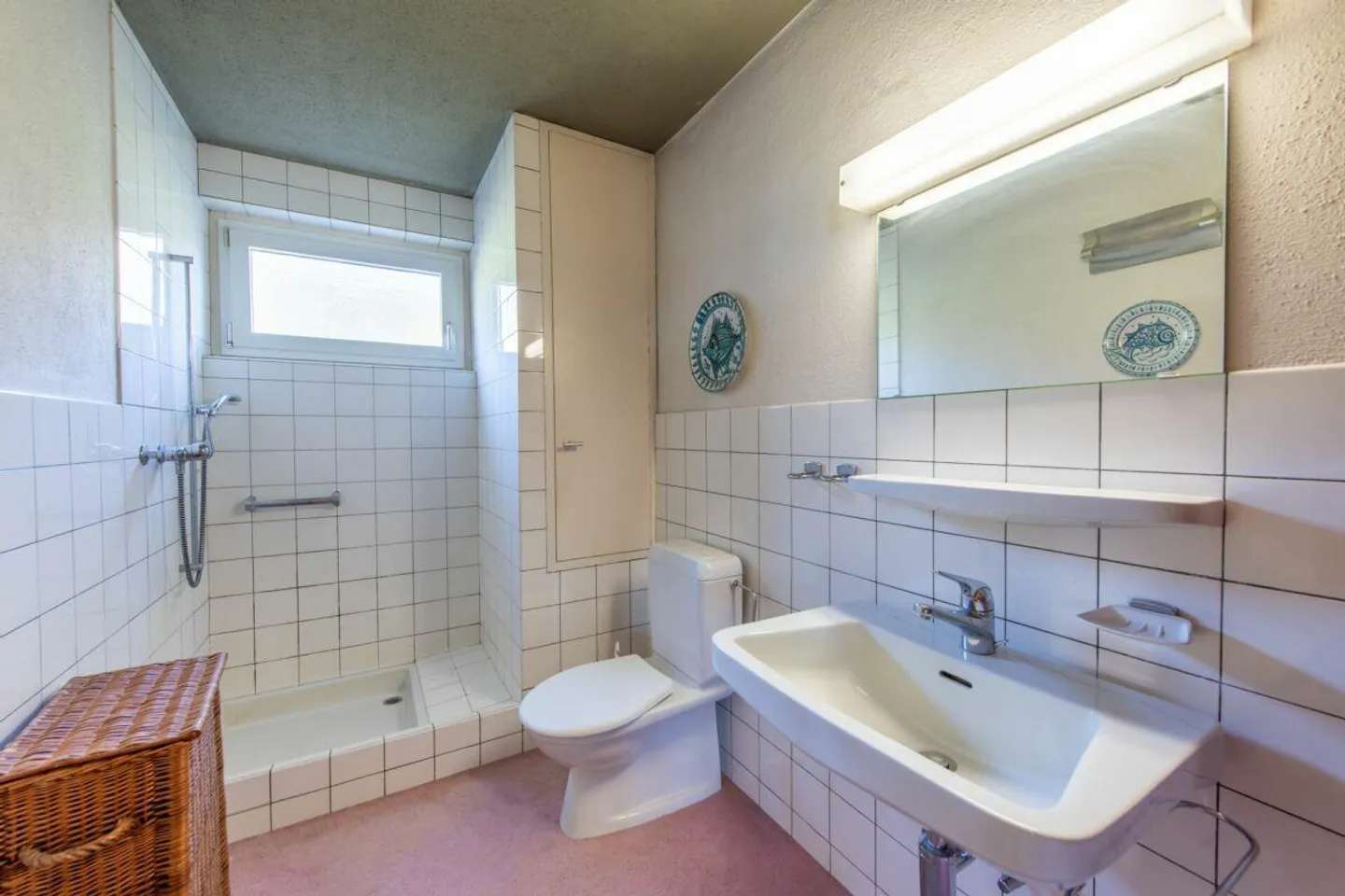 Vista Panoramica, terreno di 1'795 m² e casa unifamiliare di 7,5 stanze con potenziale straordinario - Foto 12 di 26