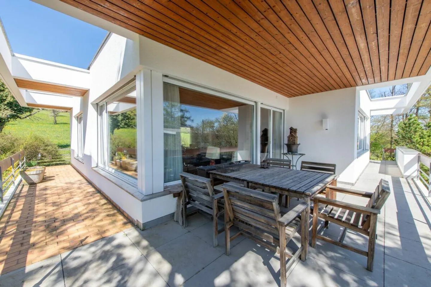 Vista Panoramica, terreno di 1'795 m² e casa unifamiliare di 7,5 stanze con potenziale straordinario - Foto 15 di 26