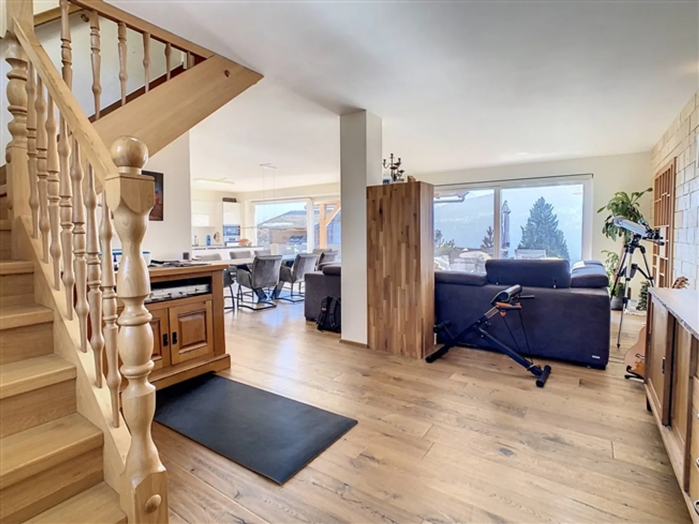 «Prächtige freistehende Villa mit Panoramablick» - Foto 6 von 13