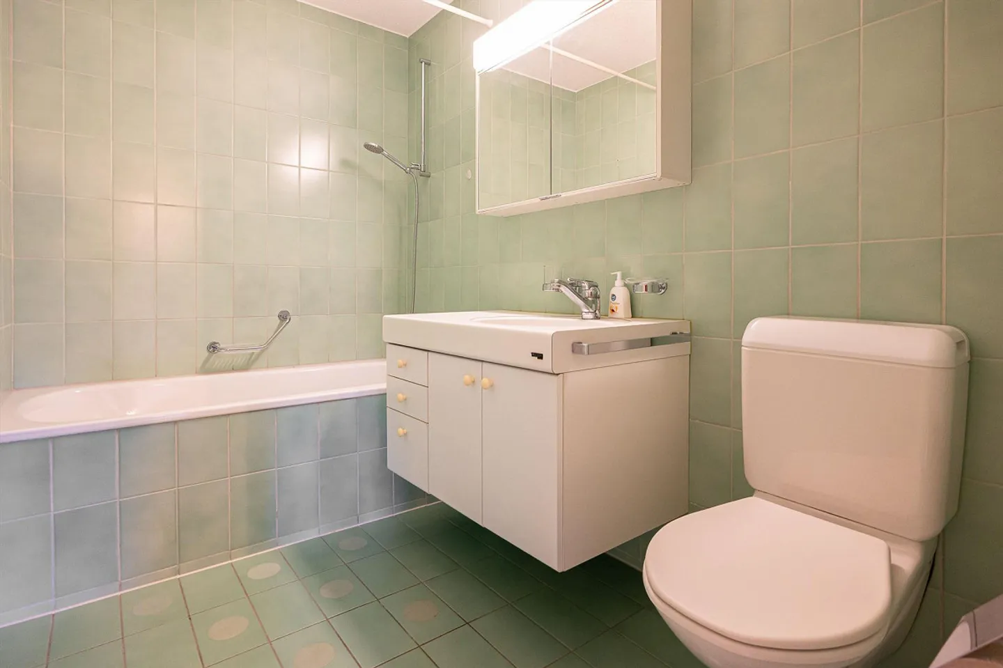 Appartamento in vendita - Foto 8 di 13