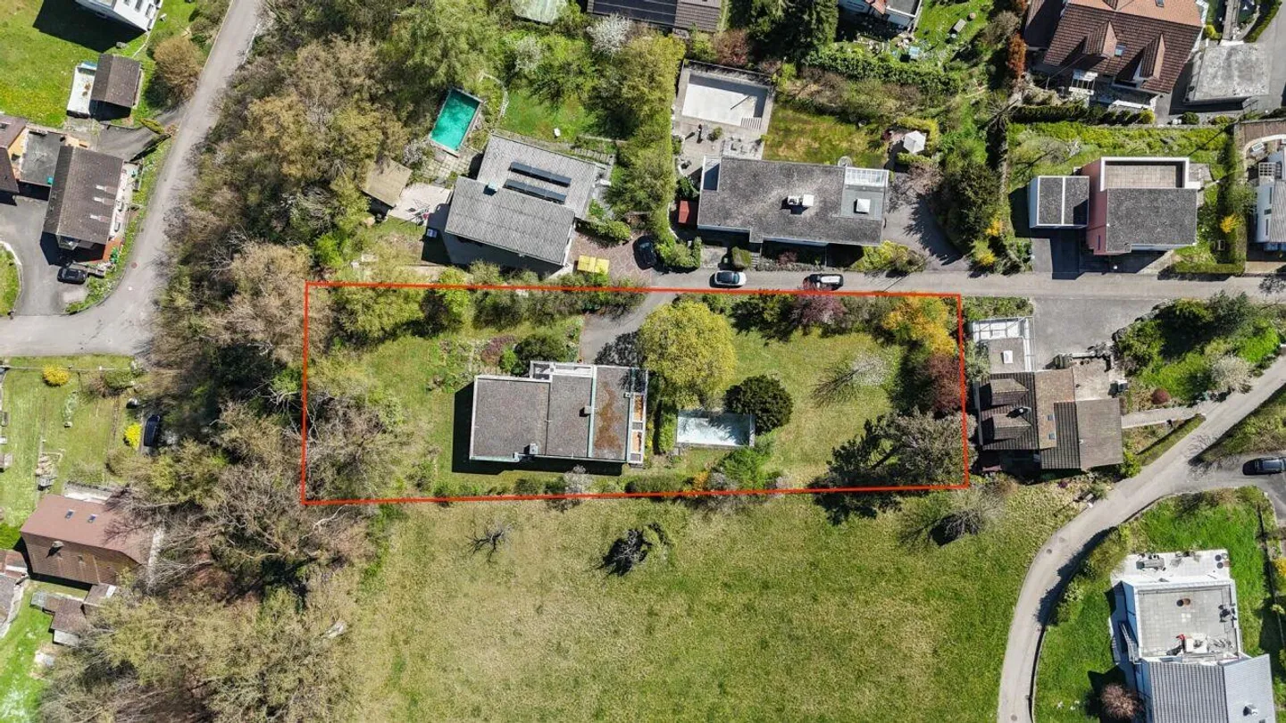 Vista Panoramica, terreno di 1'795 m² e casa unifamiliare di 7,5 stanze con potenziale straordinario - Foto 26 di 26