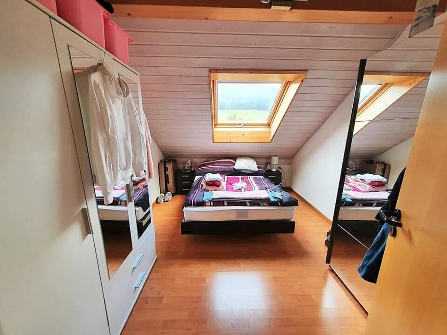 Appartamento 2.5 camere affascinante - Foto 4 di 7