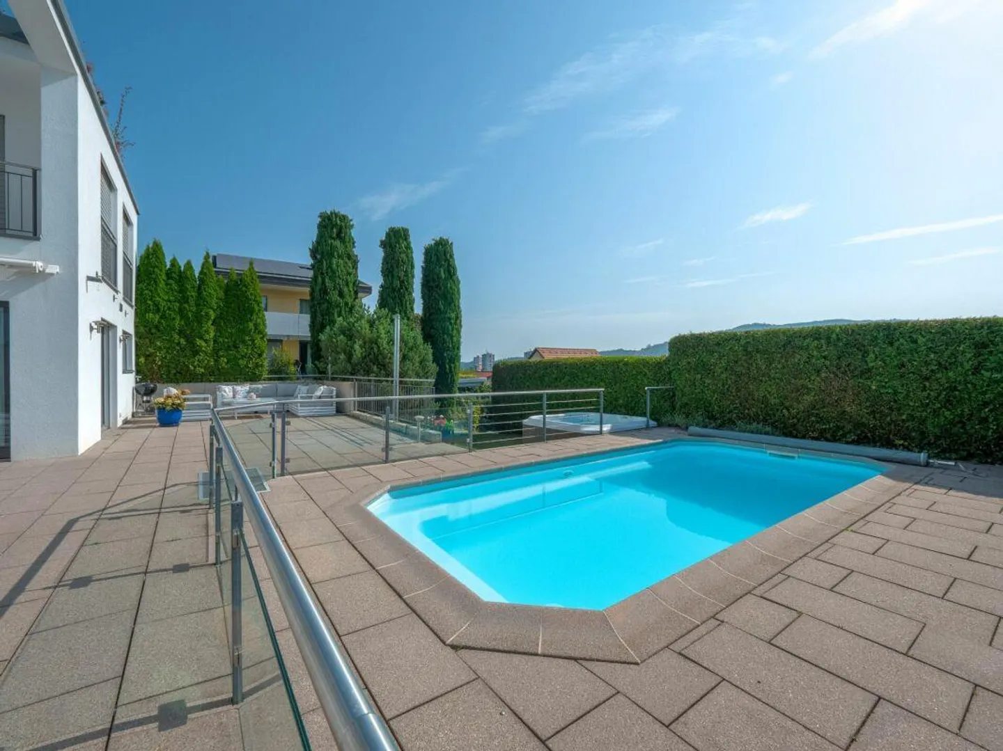 Occasione unica - villa indipendente 6.5 Z' con garage doppio e piscina - Foto 6 di 13