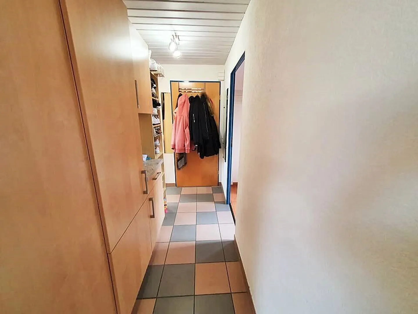 Appartamento 2.5 camere affascinante - Foto 5 di 7