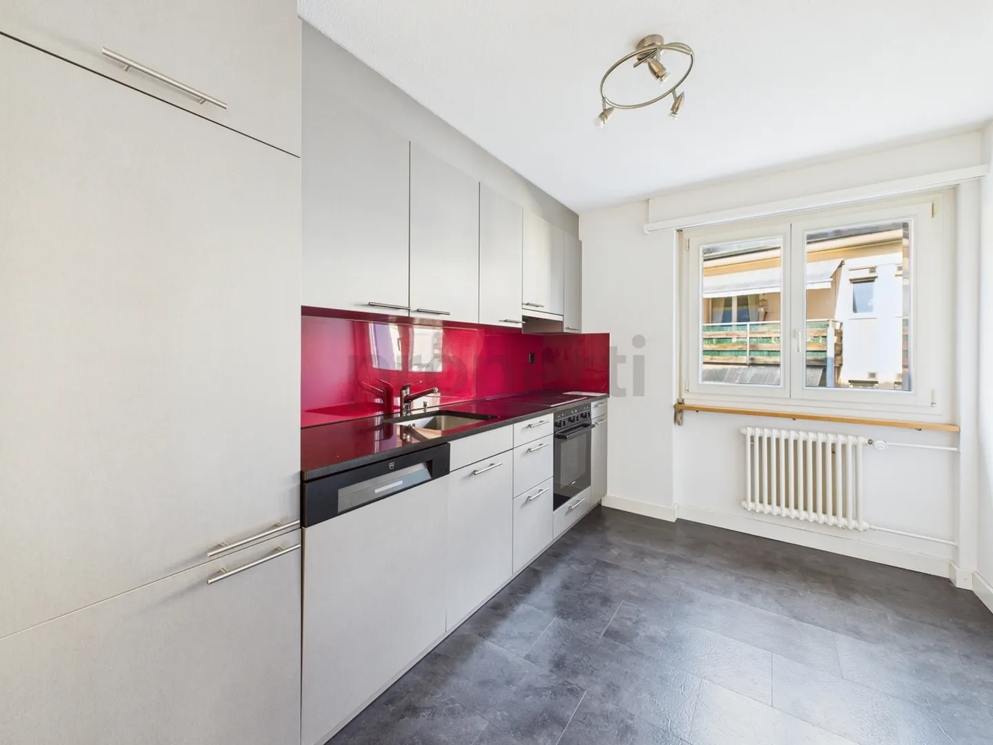 Appartamento affascinante 3.5 locali con balcone a Pfeffikon LU - Foto 2 di 11