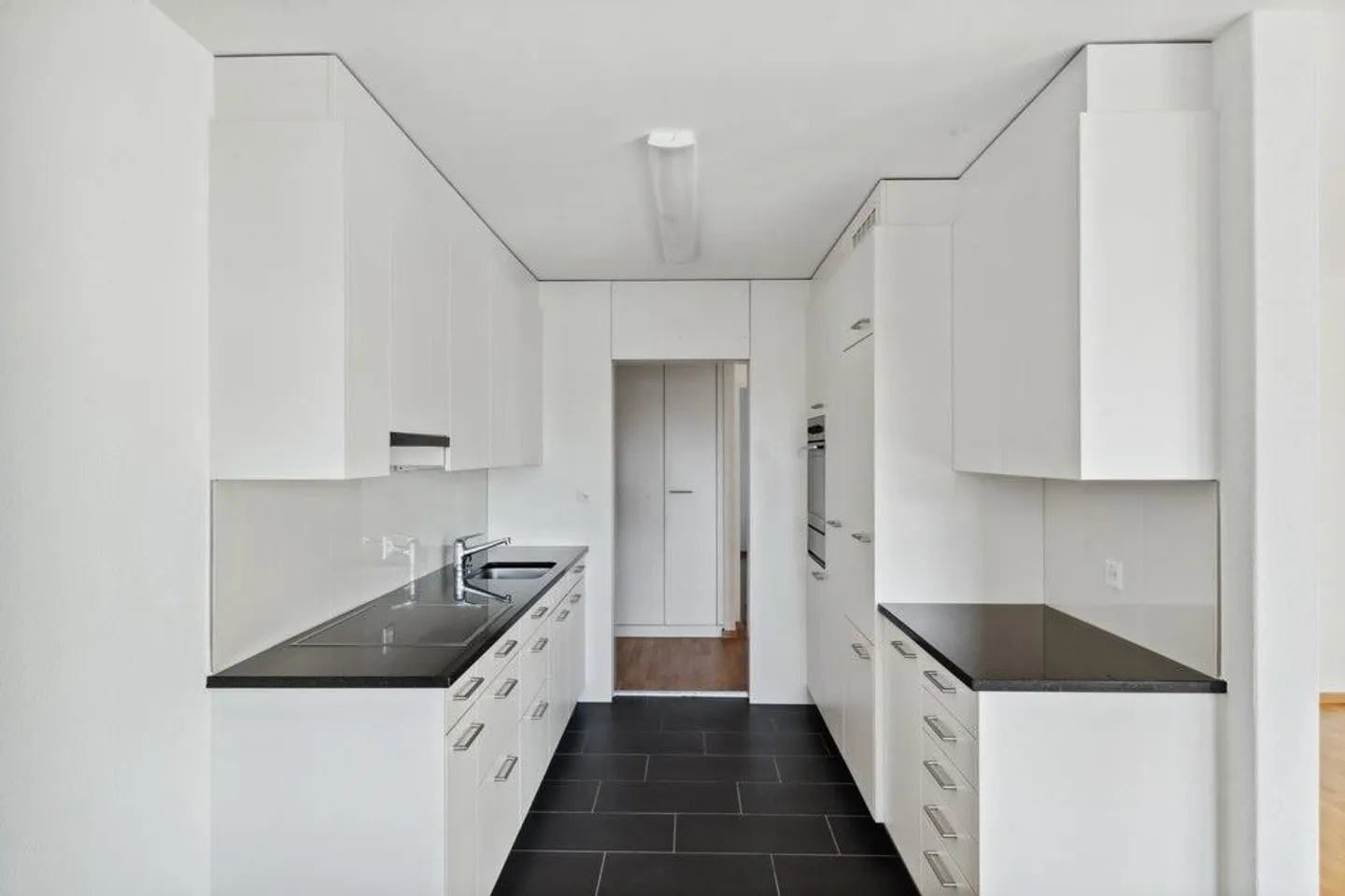 Your new home with a large balcony - Photo 2 of 7