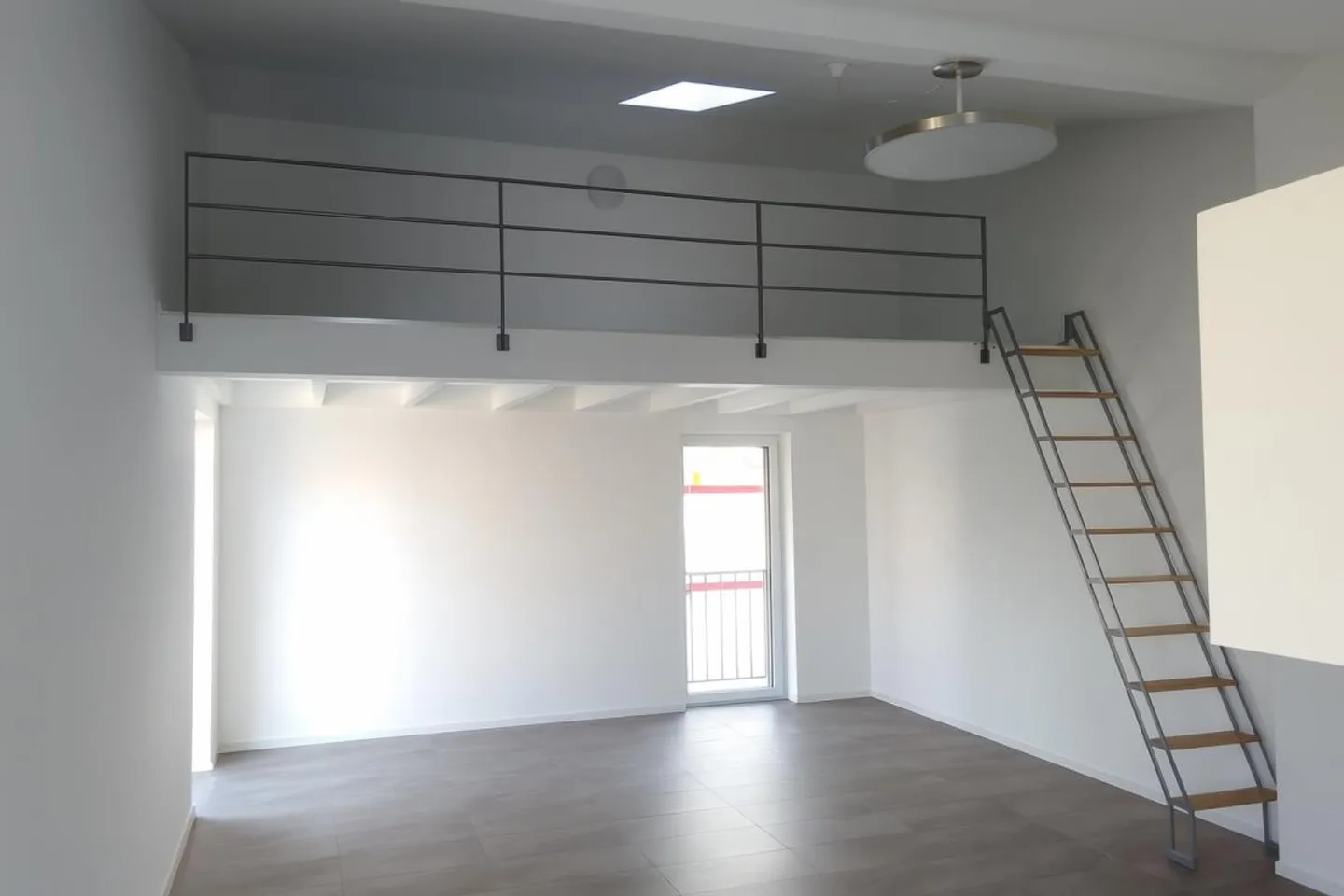 Appartement 1,5 pièces avec galerie et terrasse sur le toit (préparé) - Photo 5 sur 11