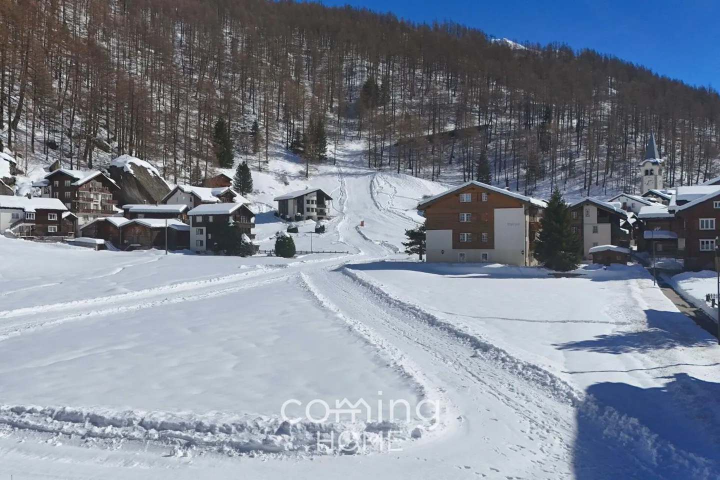 Gioiello residenziale in posizione centrale: appartamento di 3,5 locali a Saas-Grund - Foto 3 di 11