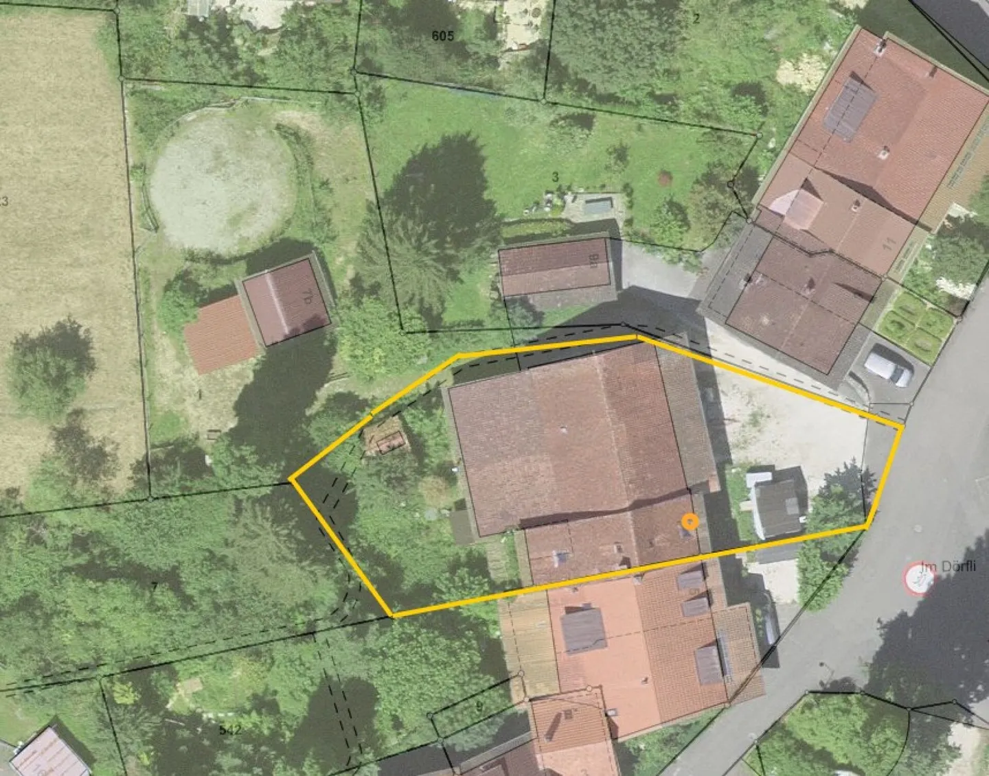 Edificio residenziale ed economico nel centro del villaggio da risvegliare - Foto 16 di 16