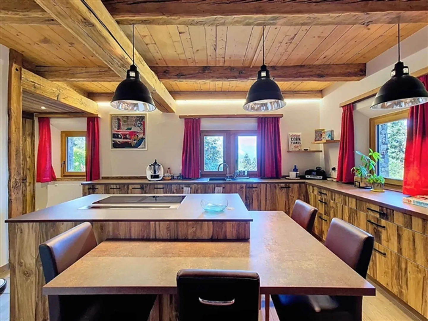 Beautiful property with outbuilding (mazot) and outdoor pool - Photo 13 of 13