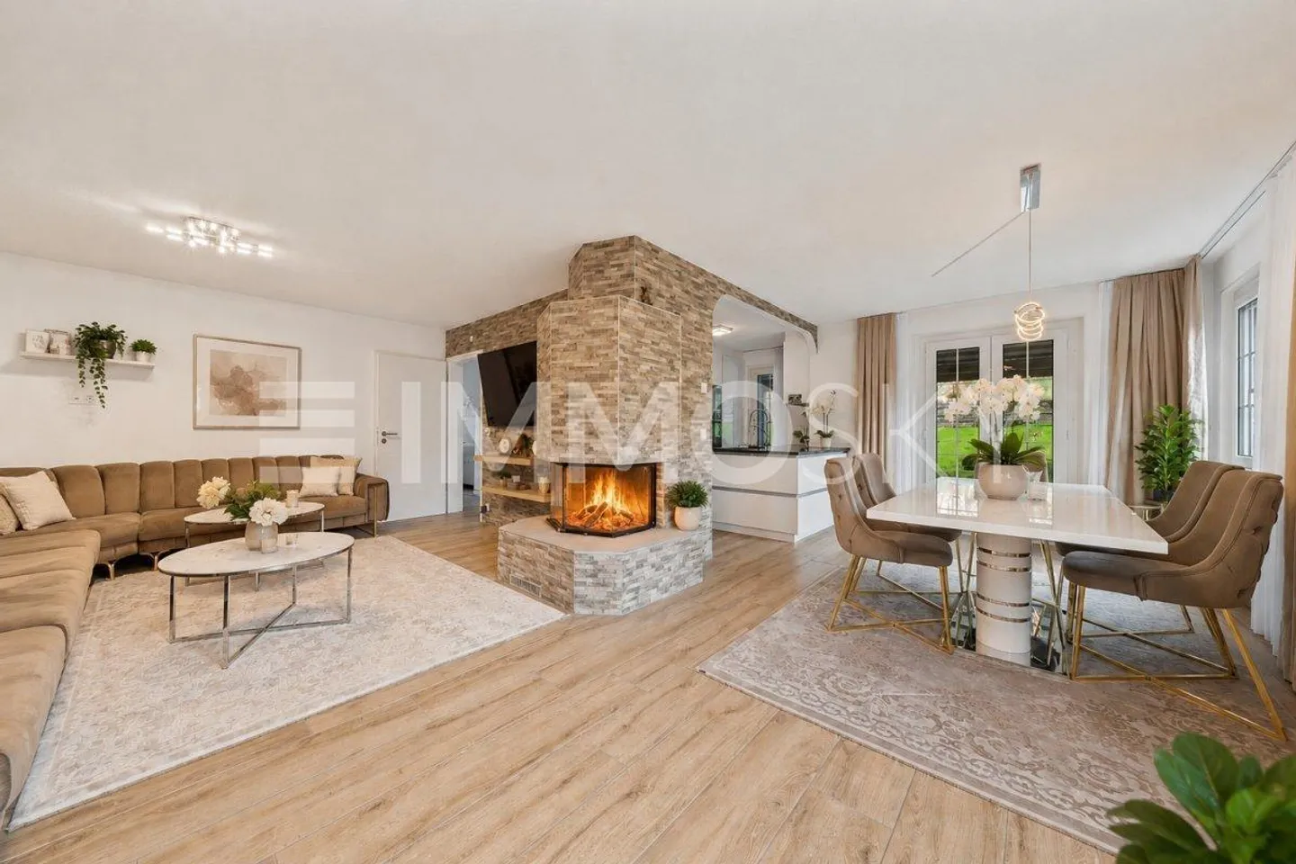 Cugy: spacious renovated 7-room detached house - Photo 4 of 5