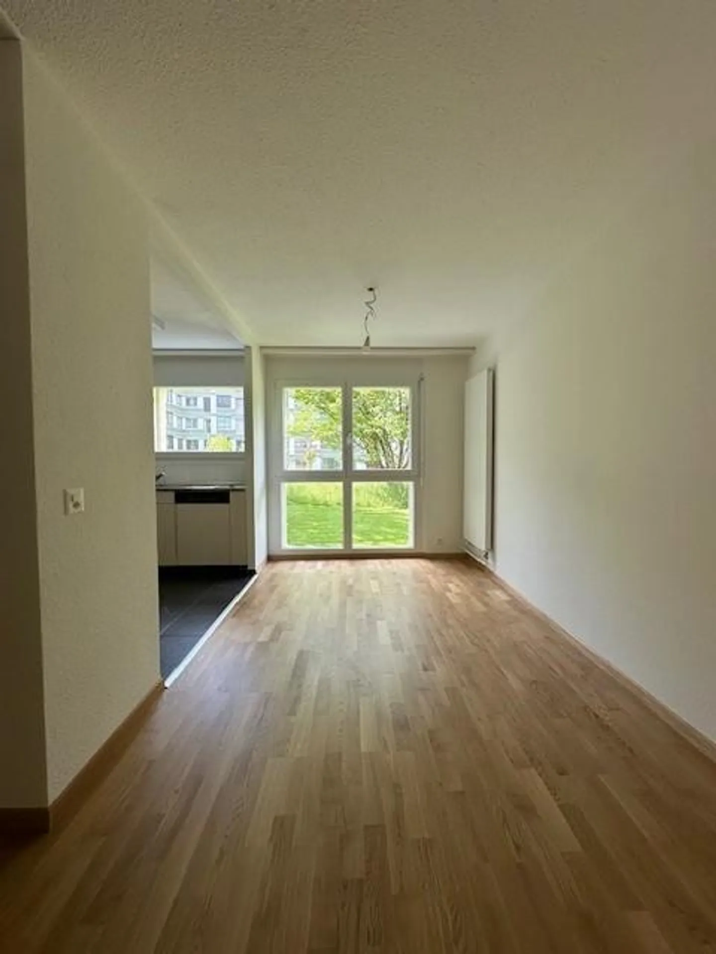 Appartement 3.5 pièces récemment rénové à Zurich - Photo 5 sur 13
