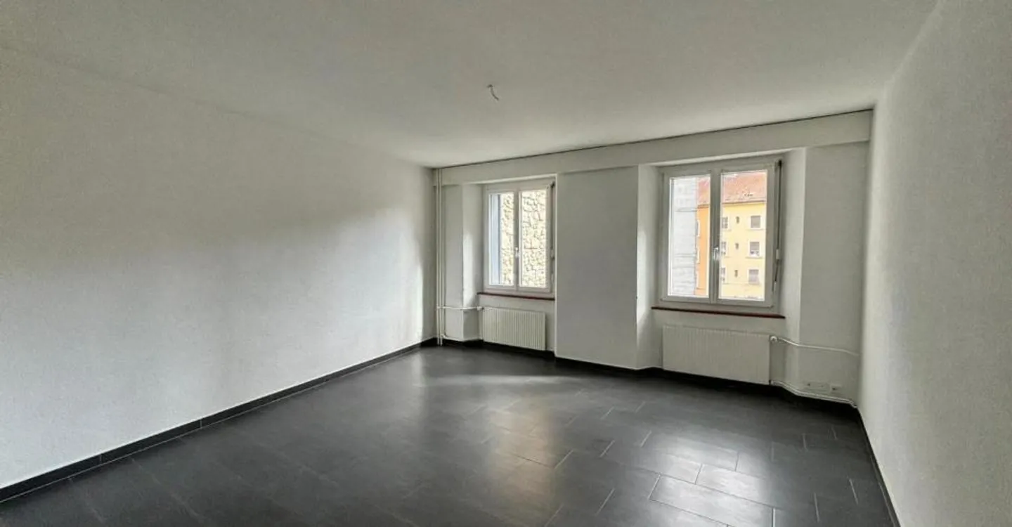 St-Imier, bellissimo appartamento di 2 locali al 1° piano - Foto 2 di 4
