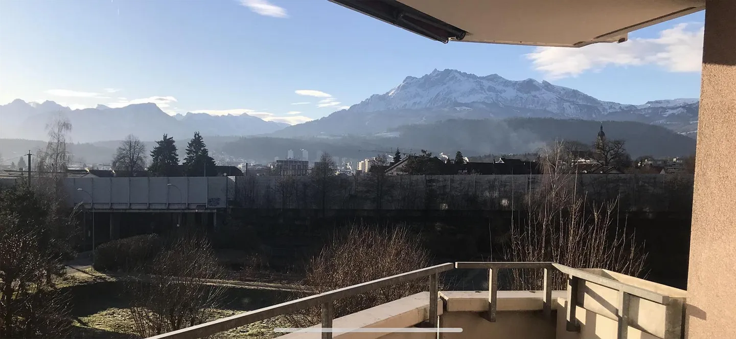 Appartement confortable de 3,5 pièces - Photo 1 sur 7