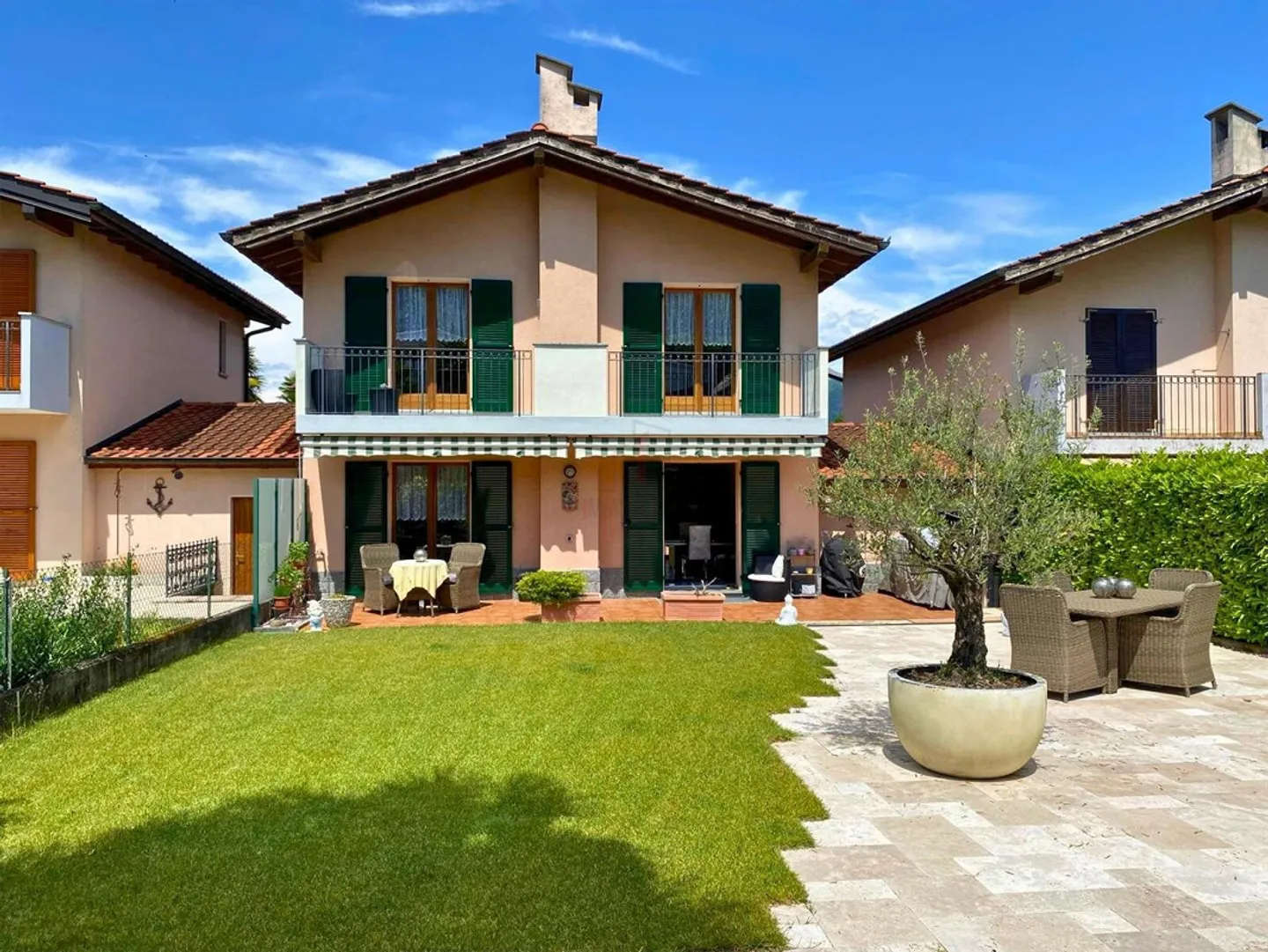 BELLE MAISON MITOYENNE AVEC JARDIN - Photo 1 sur 10