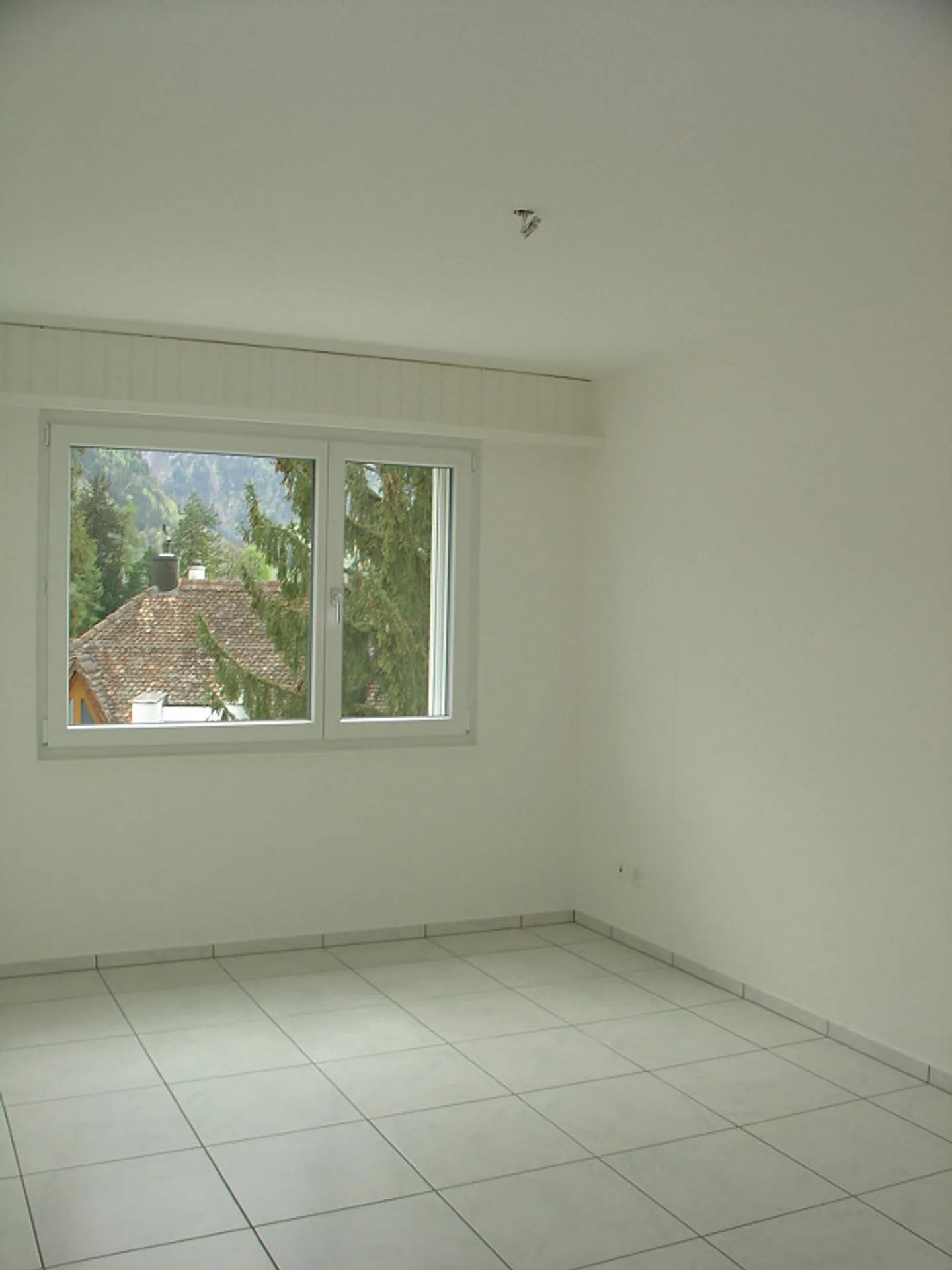 Stilvolle 2,5-Zimmer-Wohnung in Schwyz - Foto 9 von 12