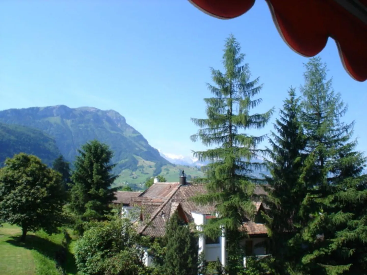 Stilvolle 2,5-Zimmer-Wohnung in Schwyz - Foto 11 von 12