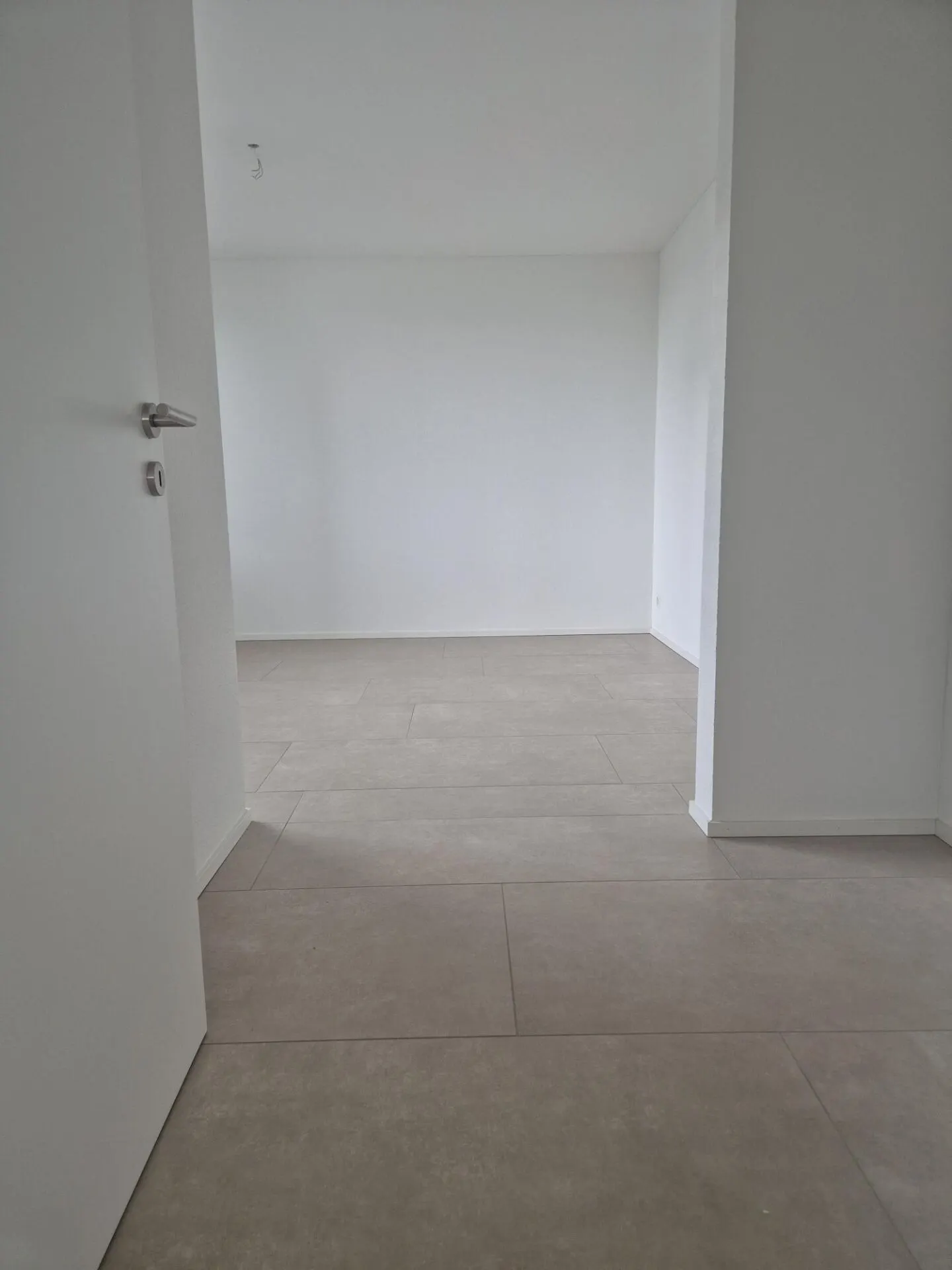 Appartamento moderno 3,5 locali 3° piano - Foto 5 di 8