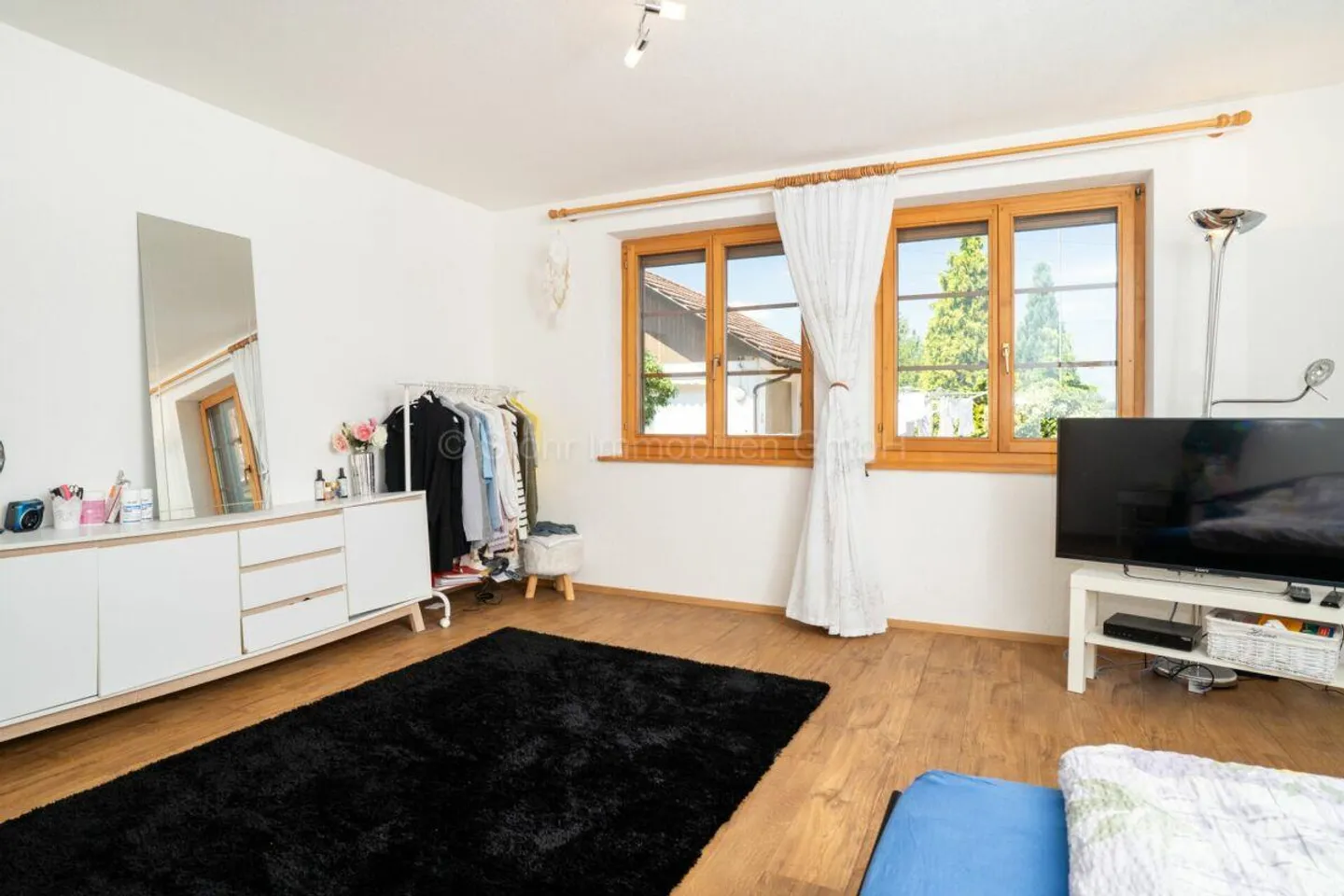 Casa bifamiliare con terreno edificabile - Un'opportunità unica - Foto 22 di 29