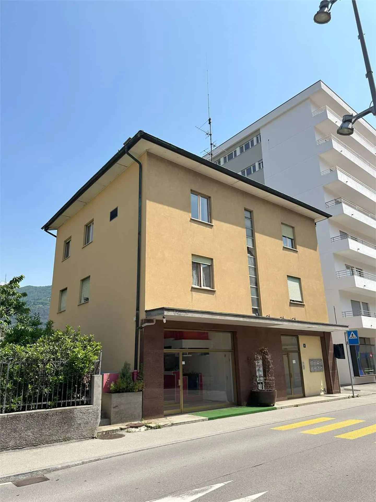 Casa singola in affitto - Foto 1 di 14