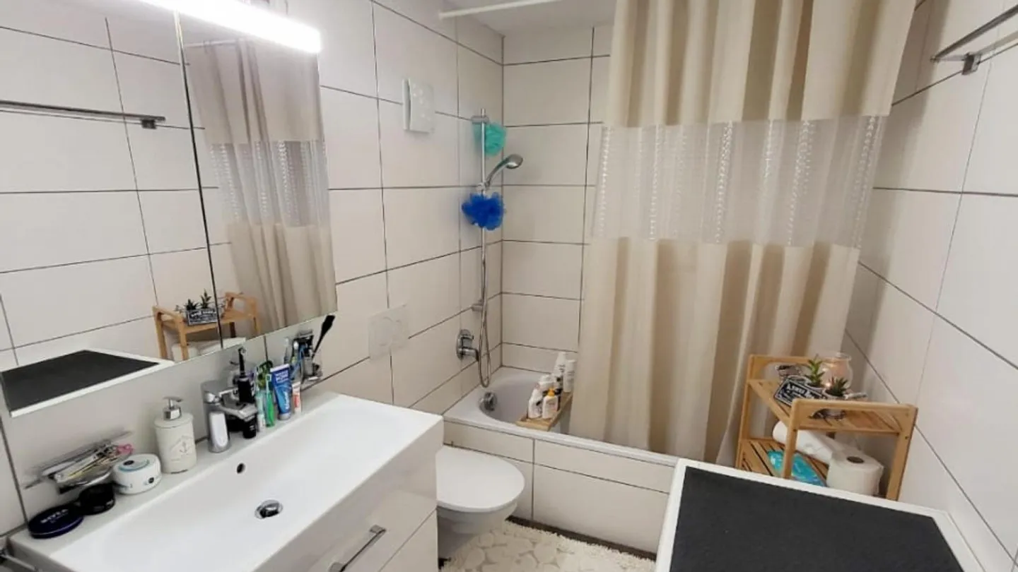 Appartement en duplex de 3,5 pièces au cœur de Laufenburg - Photo 5 sur 14