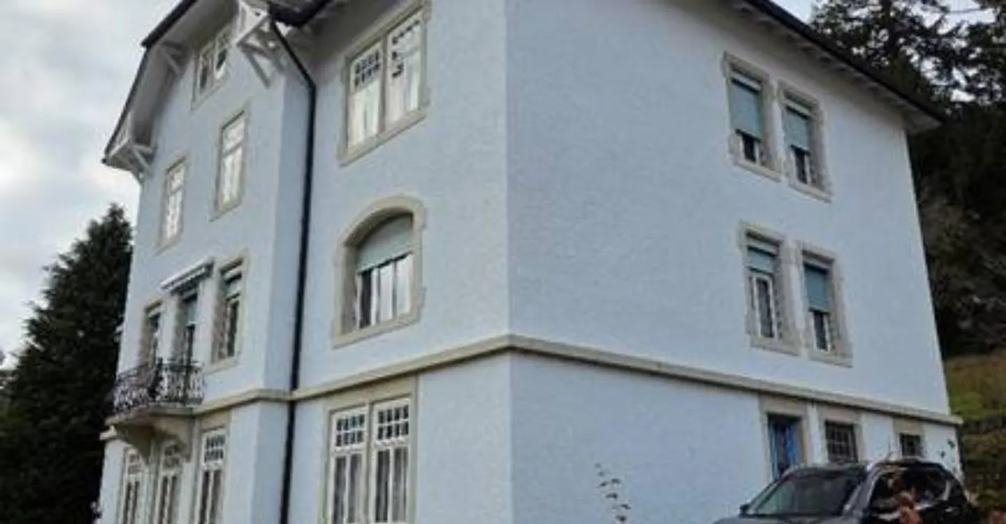 Maison de maître élégante à Sonvilier - Photo 4 sur 25