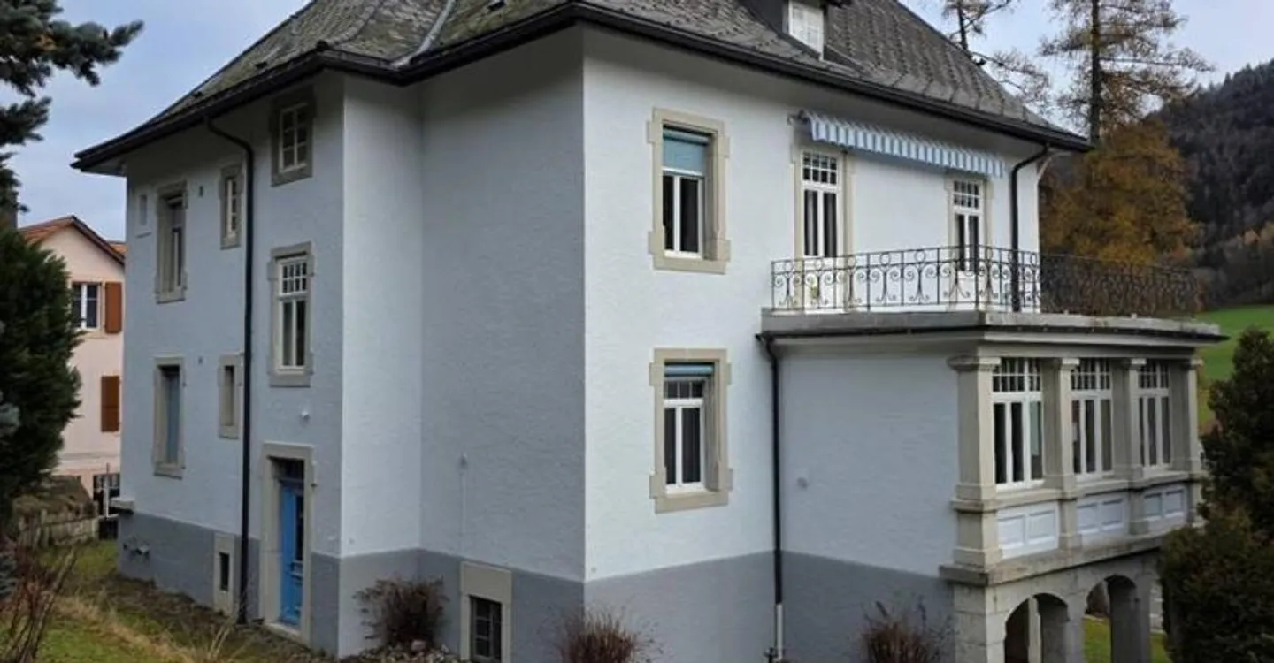 Maison de maître élégante à Sonvilier - Photo 5 sur 25