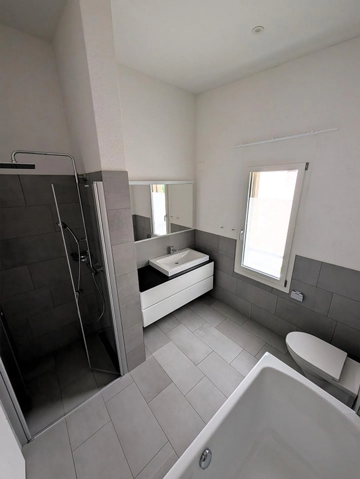 Modern 4.5 room apartment with two balconies - Photo 7 of 11
