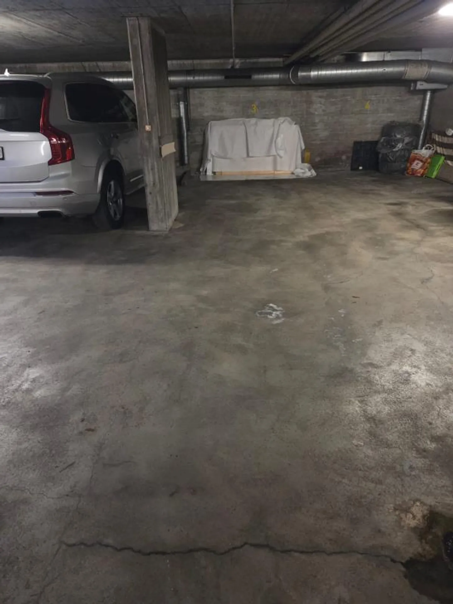 Sichere Parkplätze in Bottmingen - Foto 5 von 5