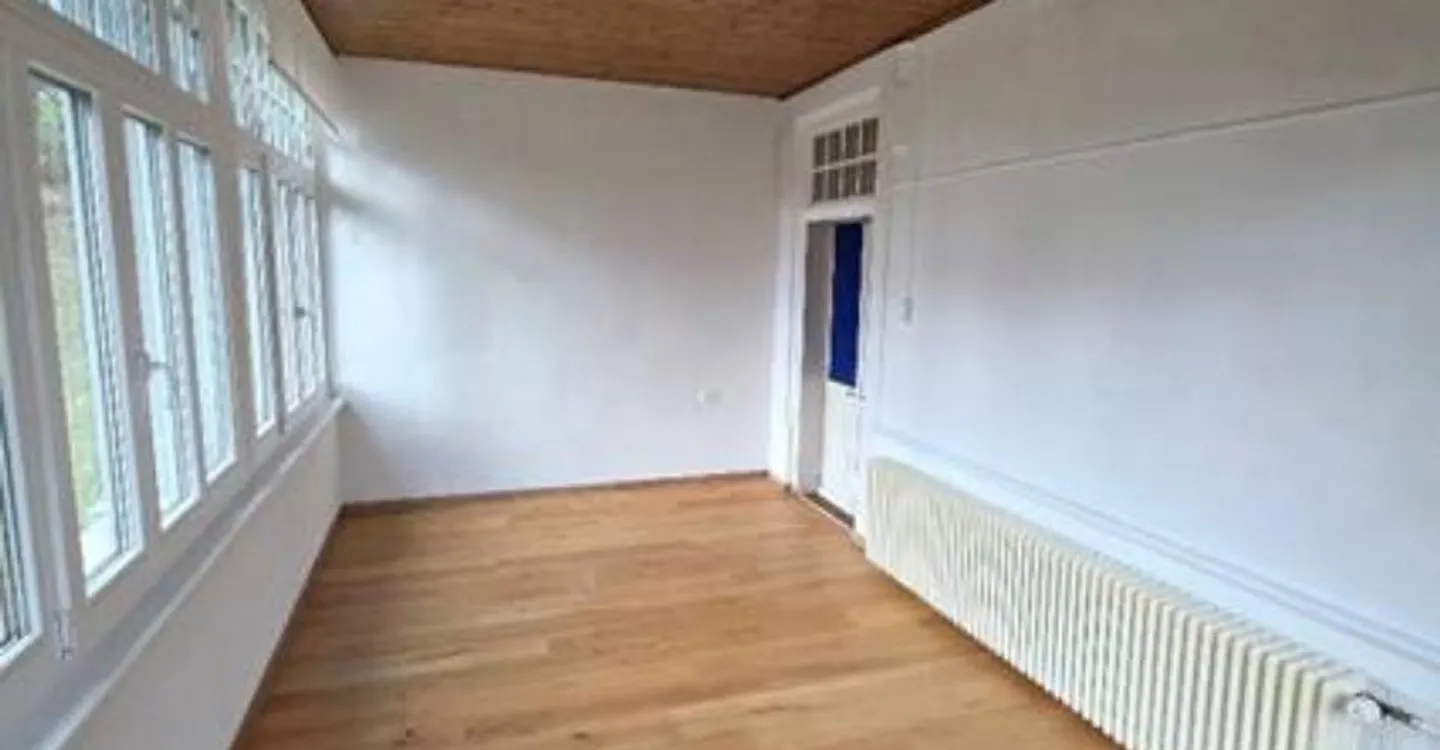 Maison de maître élégante à Sonvilier - Photo 14 sur 25