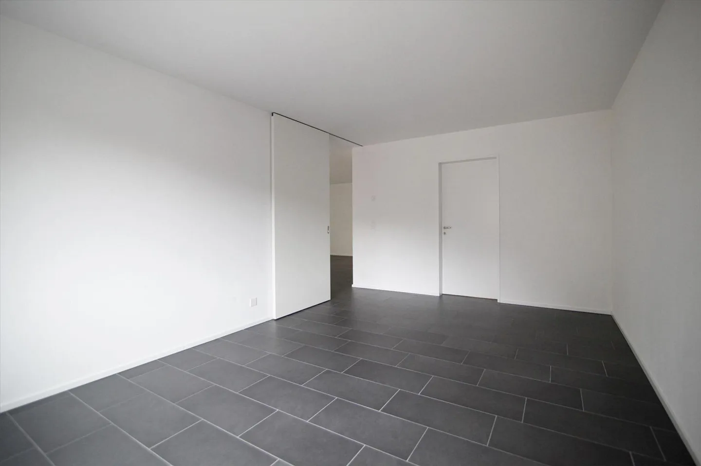 Stylische Wohnung in ruhiger Lage - Foto 5 von 5