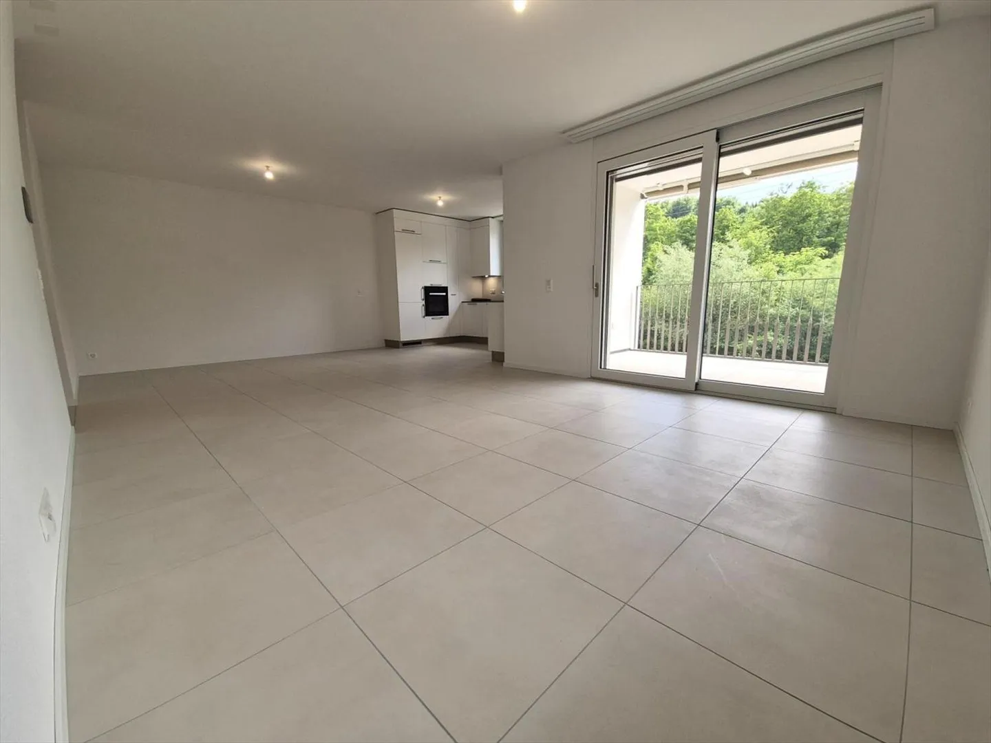 Berges 3 - Appartement 5.5 pièces au 1er étage - Photo 2 sur 13