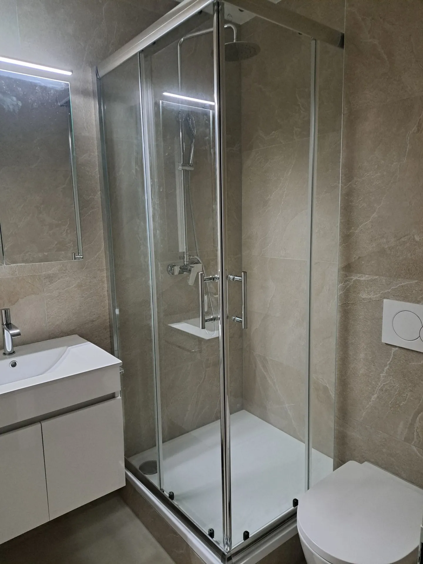 Wohnung mieten - Foto 8 von 9