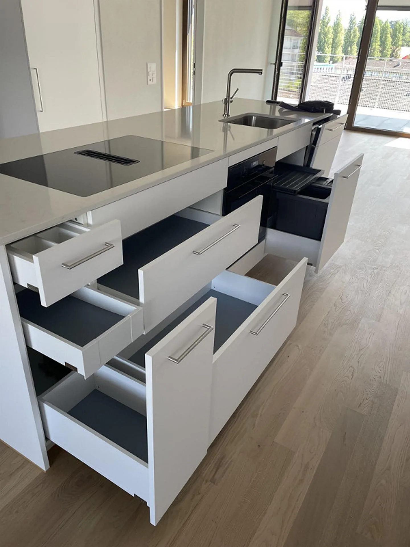 Nuovo appartamento attico di 3 1/2 locali in una posizione molto ben collegata - Foto 9 di 14