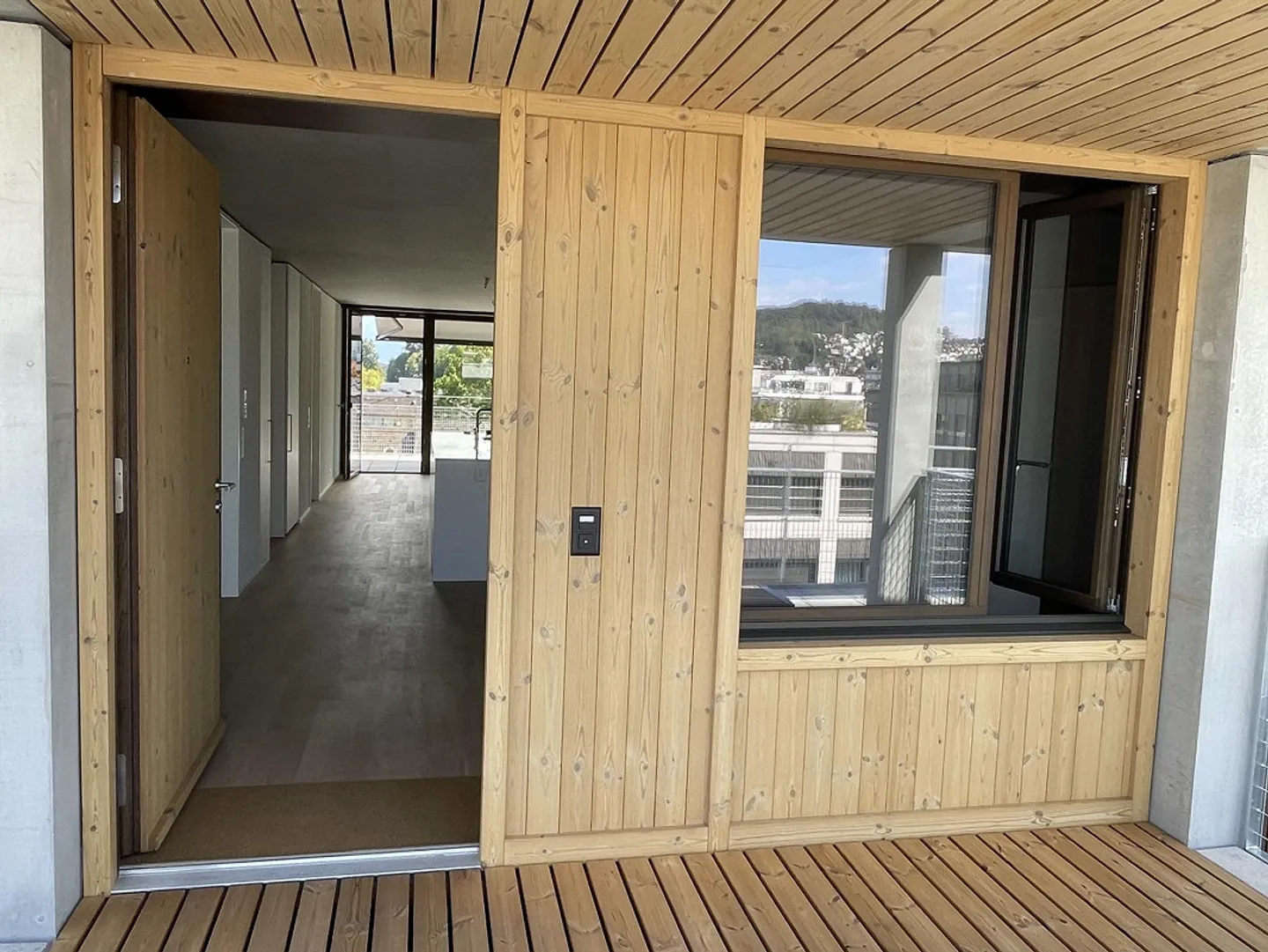 Nuovo appartamento attico di 3 1/2 locali in una posizione molto ben collegata - Foto 11 di 14