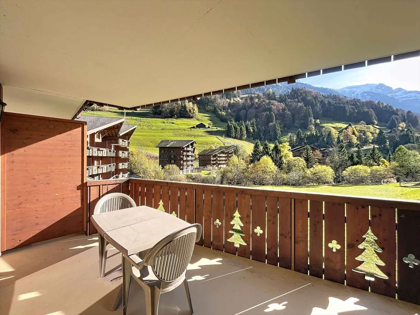 Appartamento luminoso di 2,5 locali con balcone - Foto 2 di 11