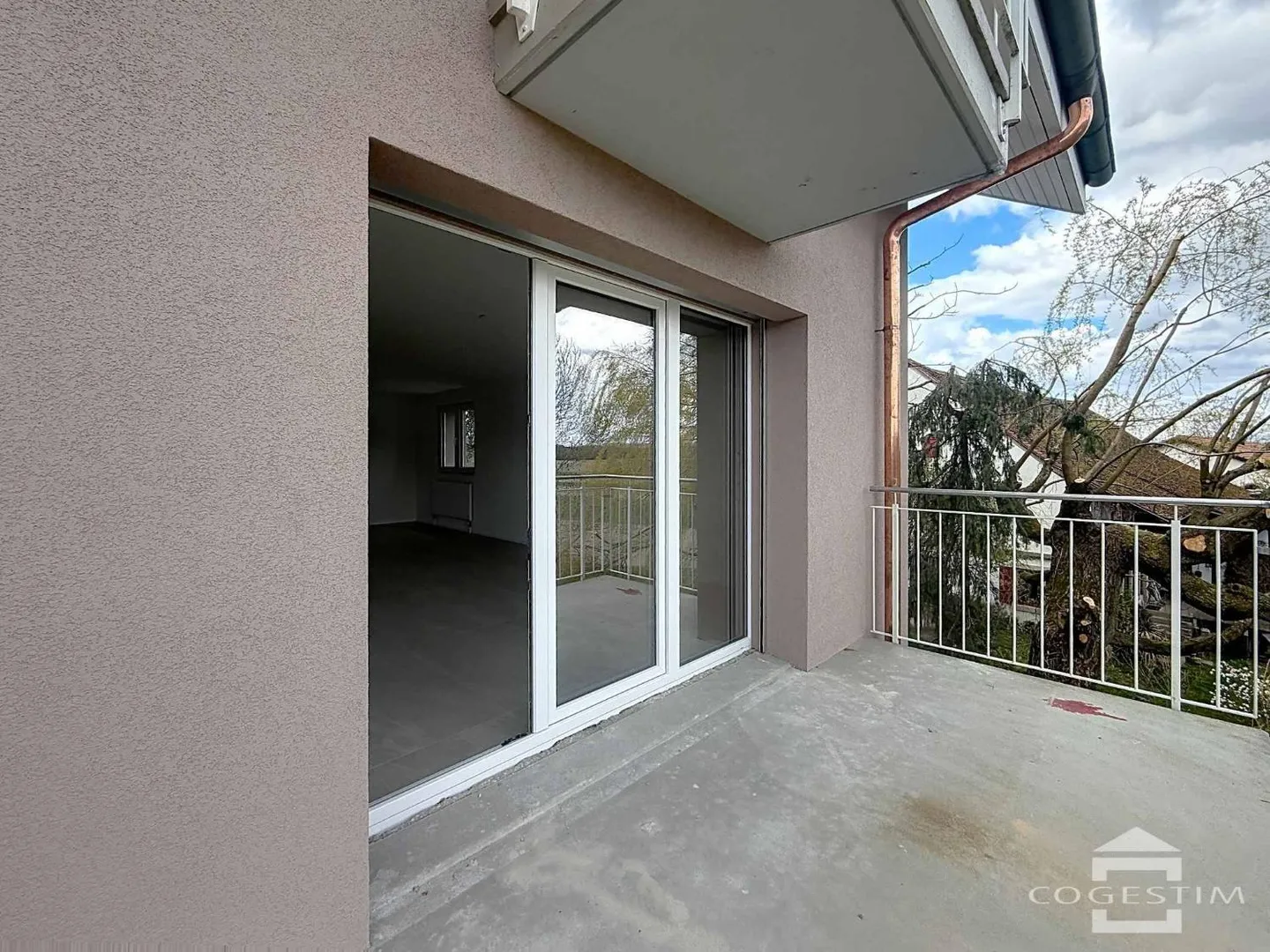 Appartement 4.5 pièces rénové - Photo 9 sur 10