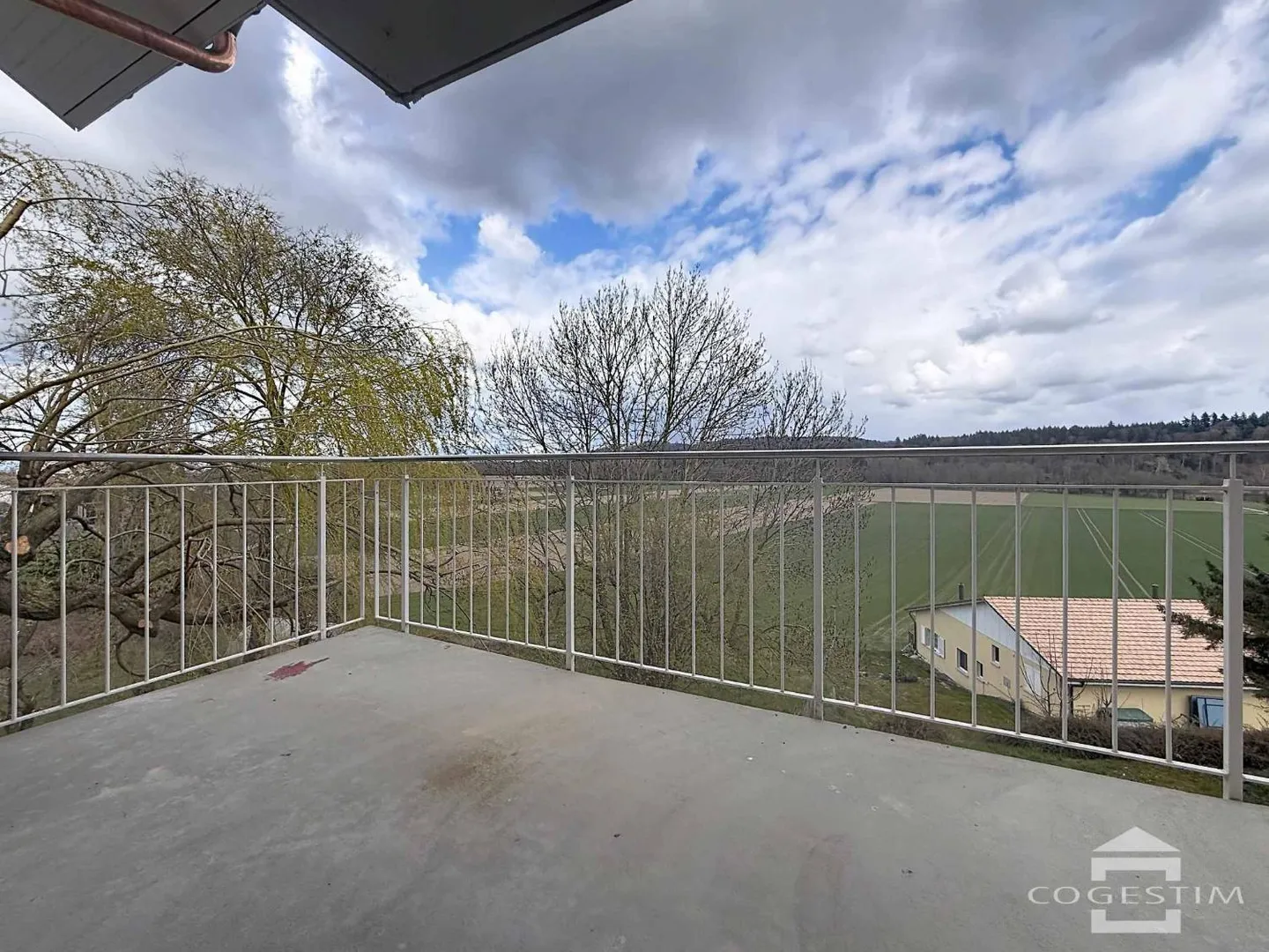 Appartement 4.5 pièces rénové - Photo 10 sur 10