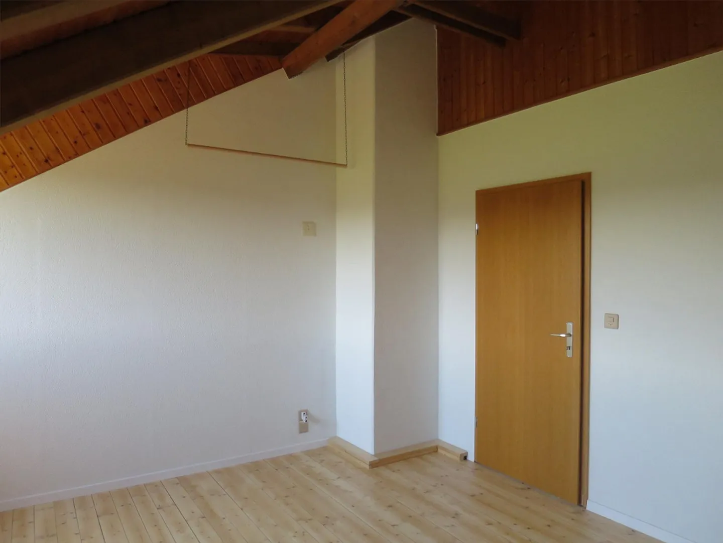 4 1/2-Zimmer Maisonette-Wohnung in 3-Familienhaus - Foto 12 von 15