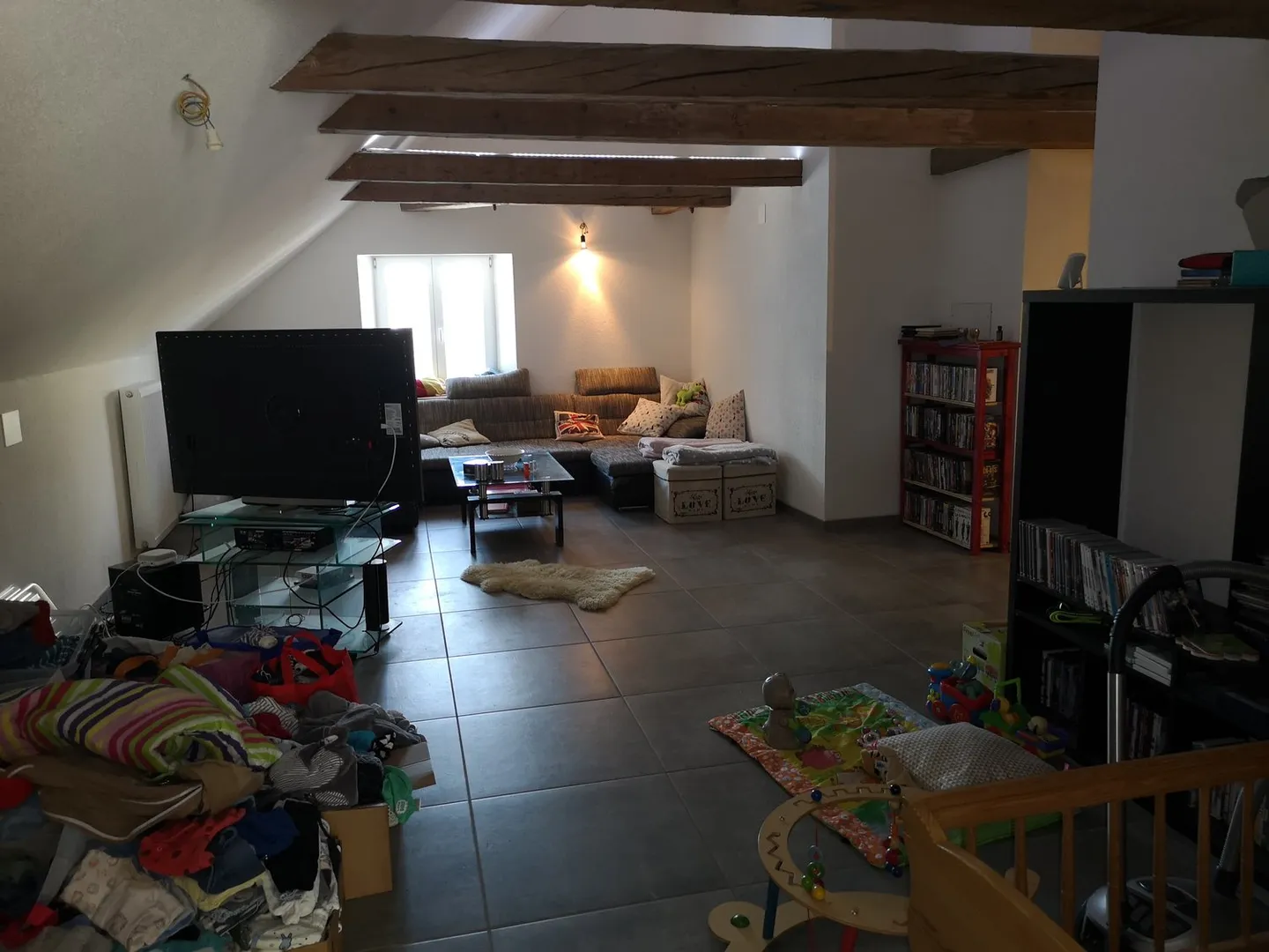 Large house with two apartments in the center of Saignelégier - Photo 44 of 51