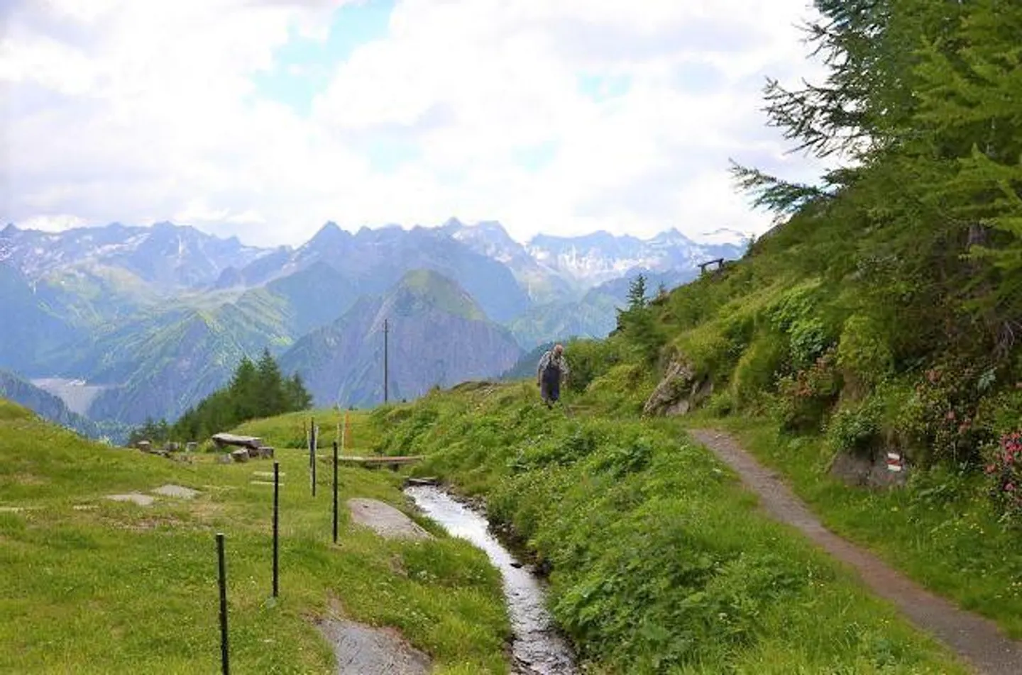 Schönes 3-stöckiges Rustico in sehr sonniger Lage mit Panoramablick... - Foto 23 von 30