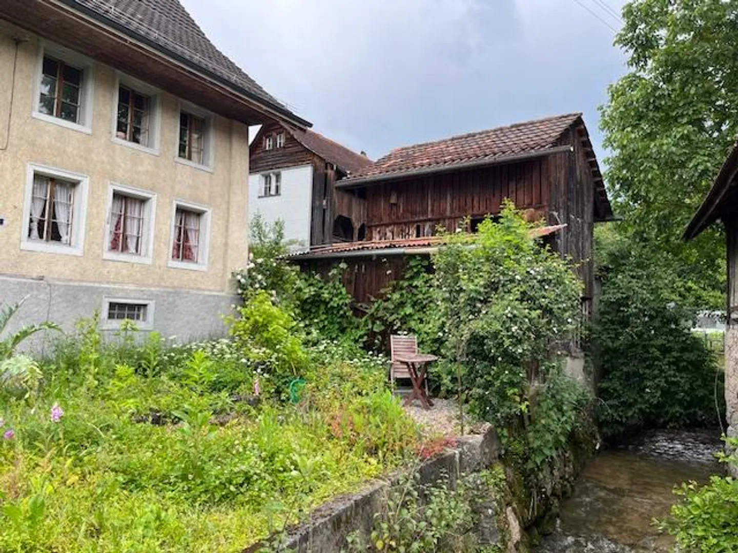 Möbliertes WG-Zimmer in Knonau - Photo 3 of 4